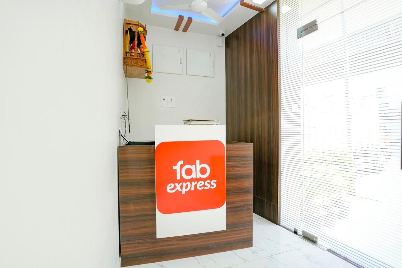 Hotel Fabexpress Bhau Residency - Nr Mumbai International Airport Exterior foto